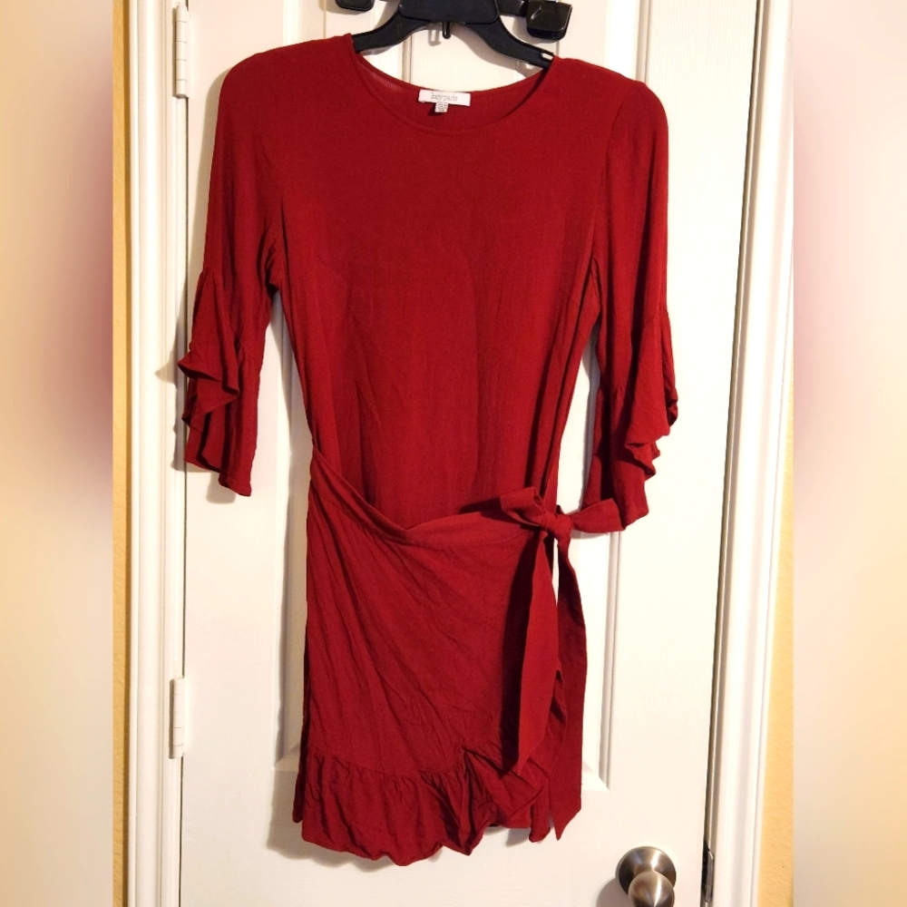 Beautiful burgundy wine Knee length dress